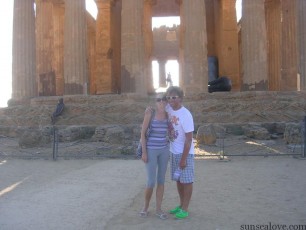 Visiting-Agrigento-Valley-temples