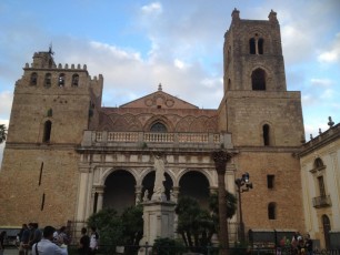 Cefalù-Catedrale-Sizilien
