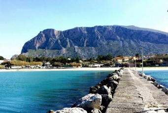 cinisi-terrasini-beach-palermo-vacation