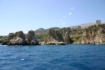 rent-boat-excursion-castellammare-del-golfo