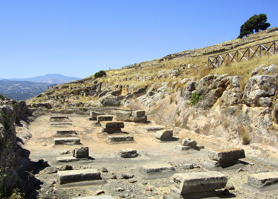 interesting archeological places in sicily by way to Cefalù