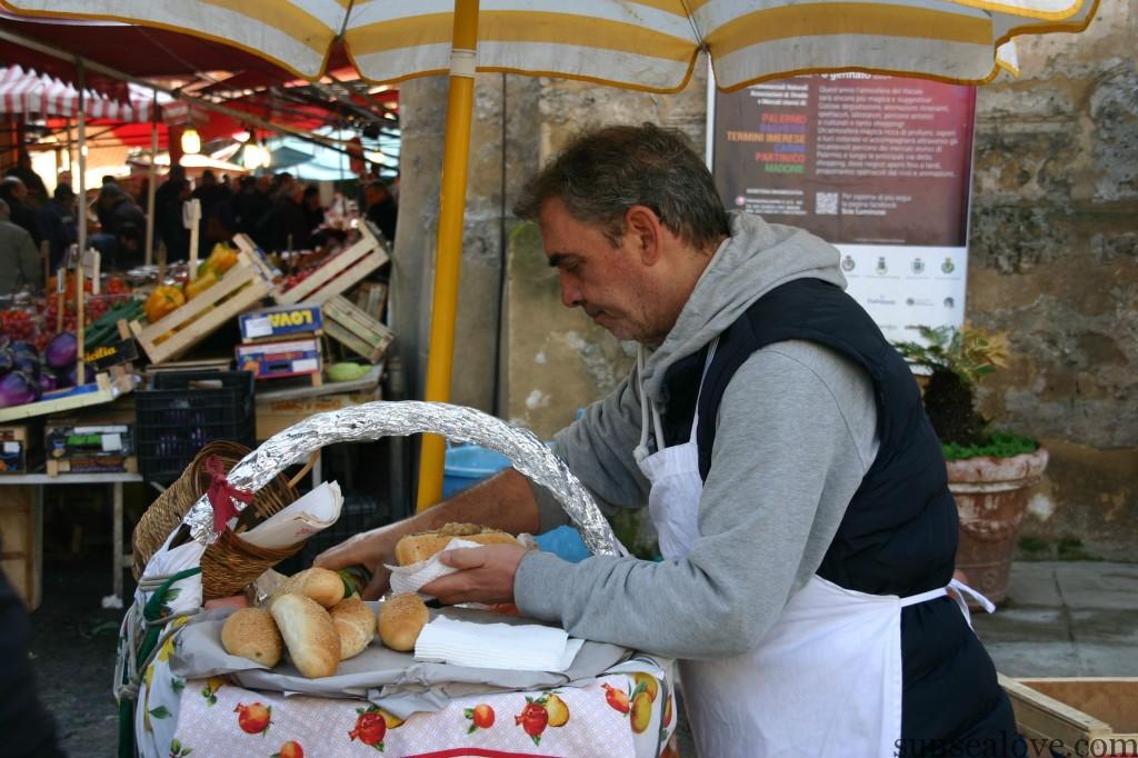 Starting-capo-market-frittola-palermo Sicilian experience like street food you will never forget.